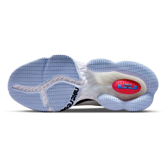 Nike LeBron 19 Low Nike LeBron 19 Low